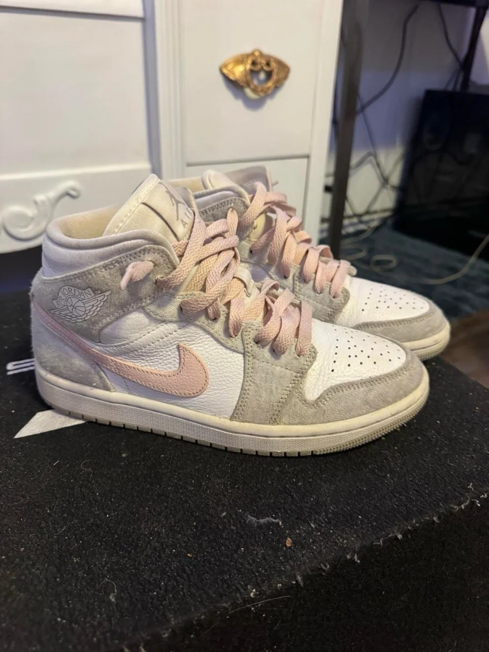 Nike stylish mid